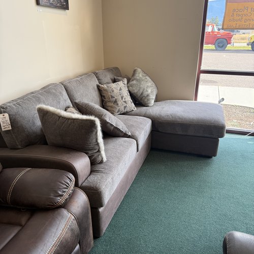 Quality Furniture Available at Hoffenbackers Discount Floors & More